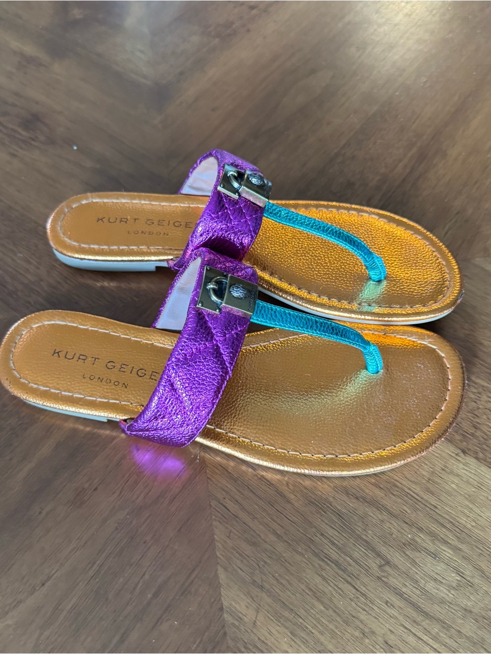 Kurt Geiger Metallic Purple and Teal Leather Thong Sandals - Picture 4 of 5